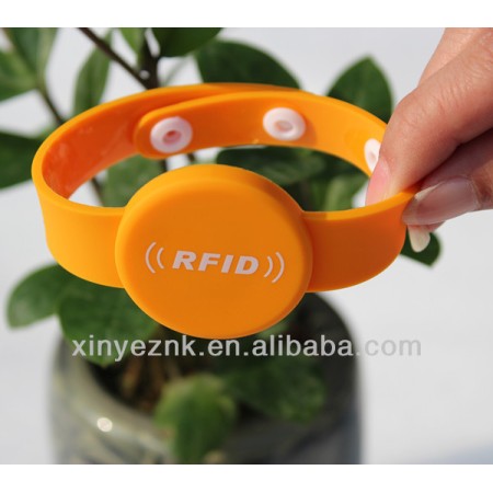 13.56MHZ RFID Bracelet for Water Parks