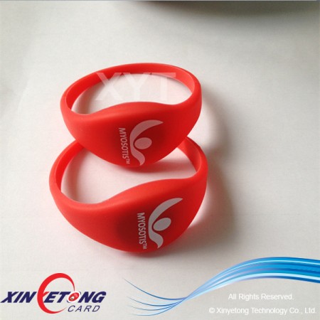 13.56MHZ RFID Waterproof Wristband For Gym