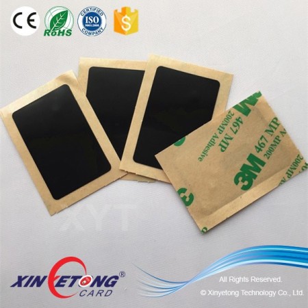 China Popular HF 13.56KHZ Chips PET Material Anti-Metal NFC Sticker