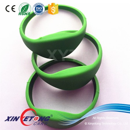 Enviroment Friendly Silicone RFID Wristband