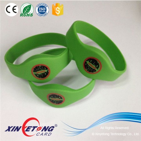 Silk-screen printing with logo Silicone Wristbands