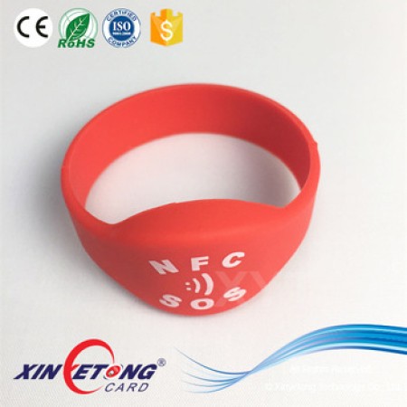 NFC NTAG215 13.56MHz Rubber Wristband Red Color NFC Logo Wristband