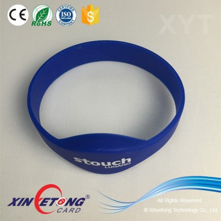 Type 2 144Byte 213 Chip NFC Silicon Wristband With Logo Printing